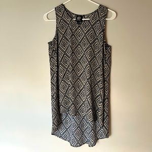 Bobeau high low tank